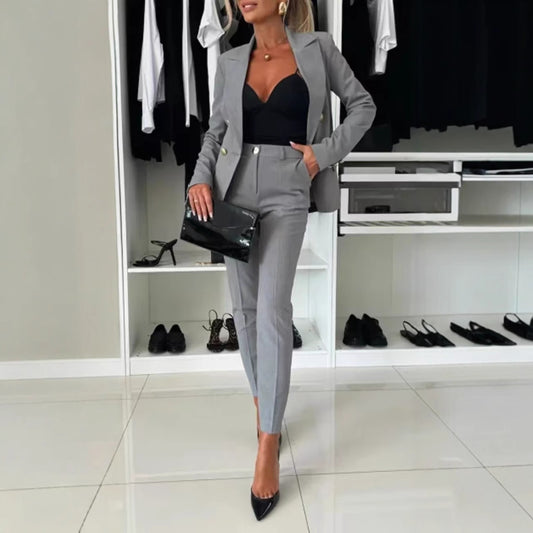 Tweedelig elegant en tijdloos outfit